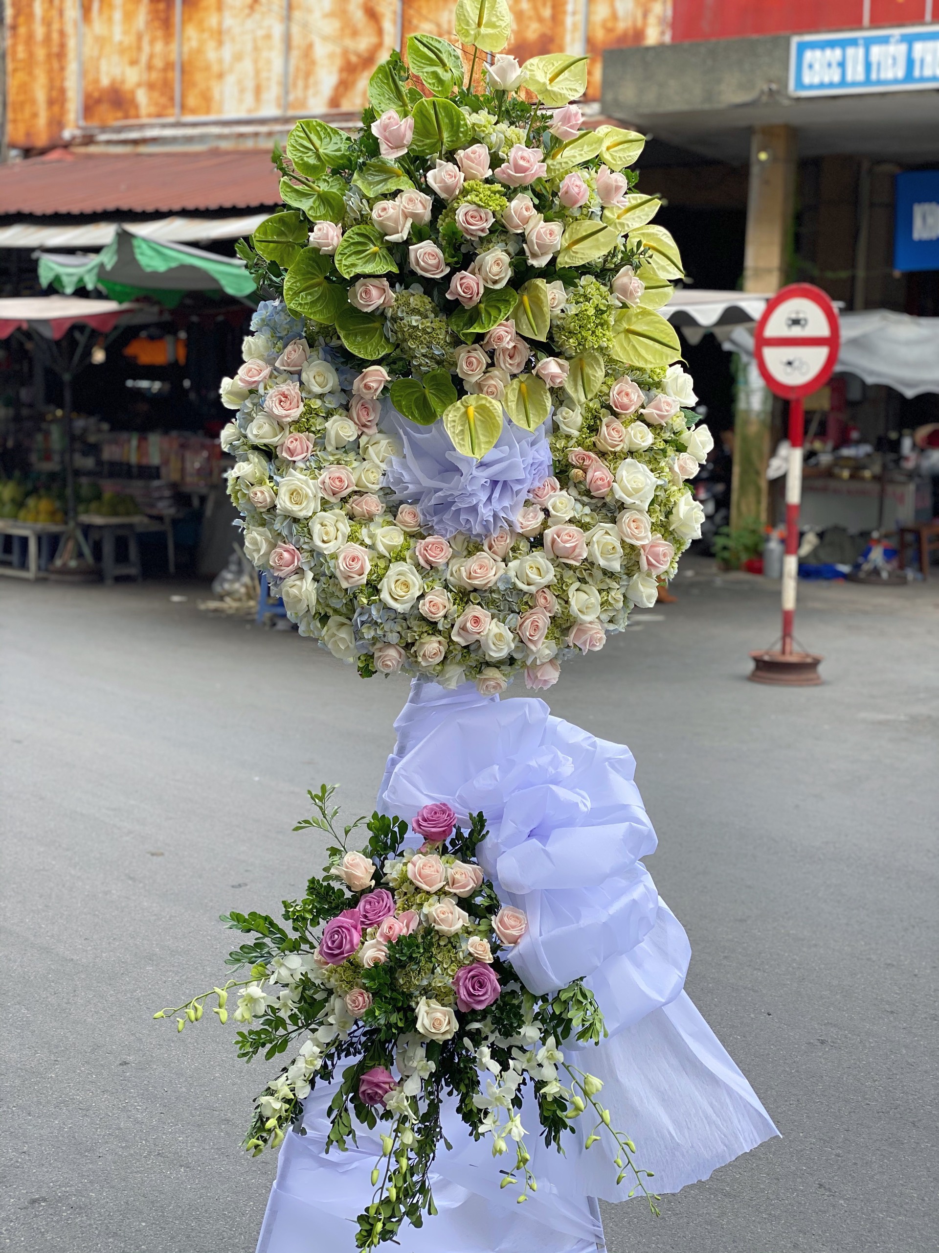 Kính Viếng - HV105