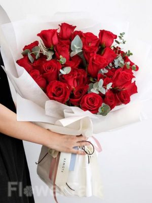 60 bông hồng đỏ - SN038