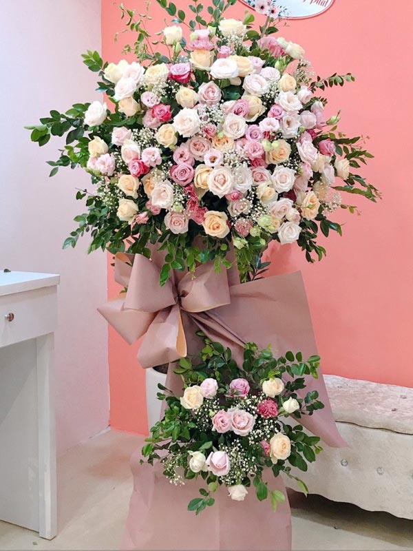 Kệ Hoa Khai Trương 015_62c724e6a63eb.jpeg