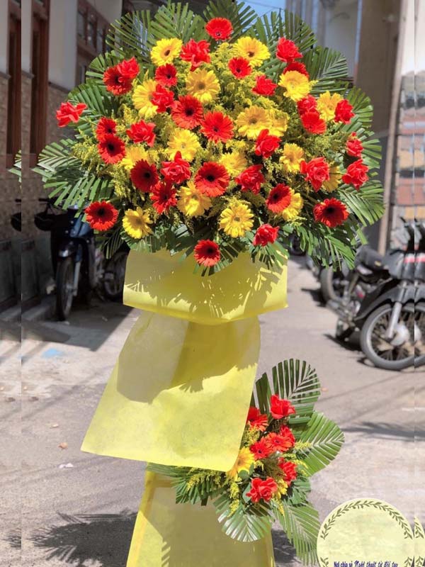 Kệ Hoa Khai Trương 018_62c724f176ff3.jpeg